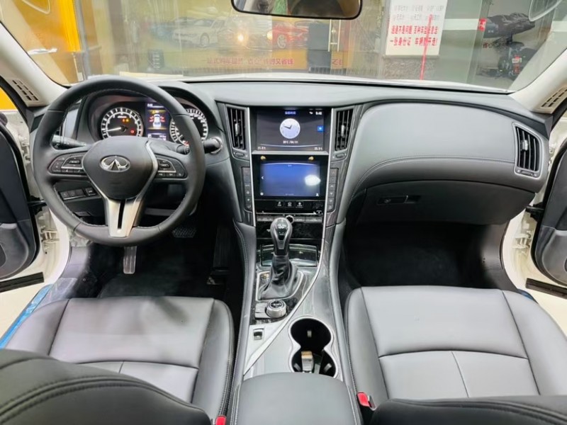 東莞20年英菲尼迪Q50L8