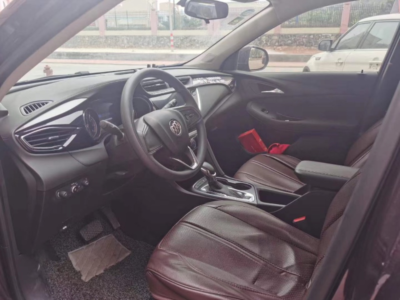 广州19年别克昂科拉8