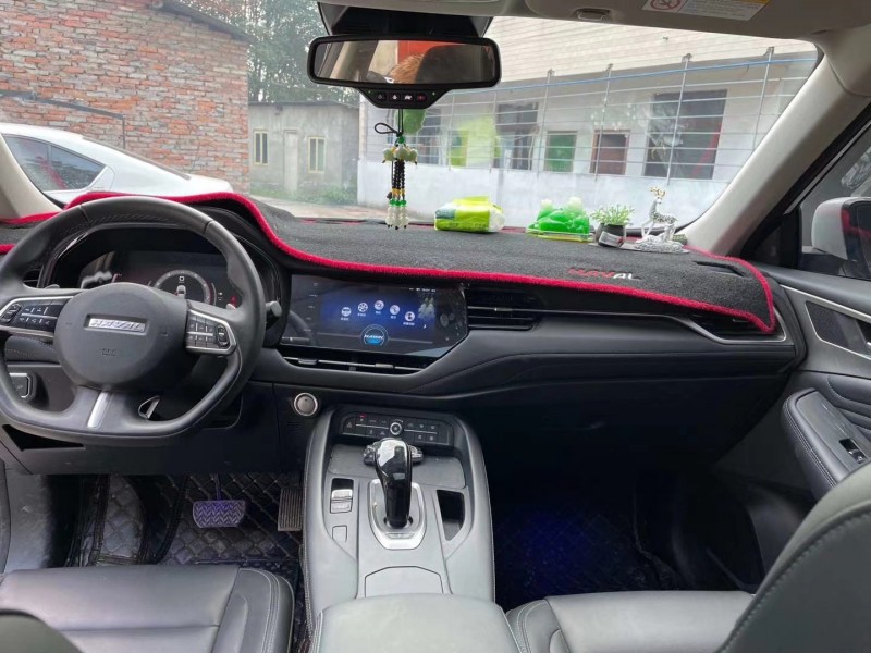 成都19年长城哈弗F74