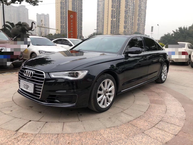 成都16年奥迪A68