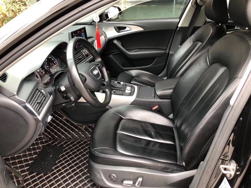 成都16年奥迪A64