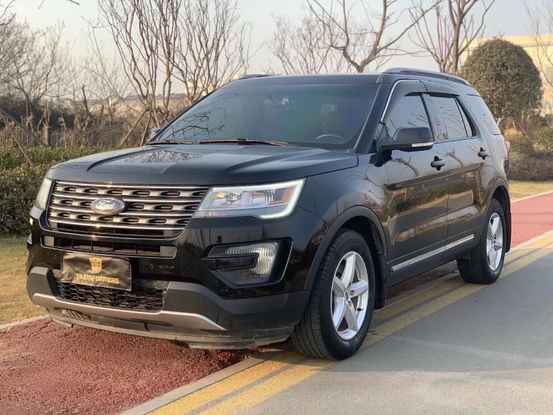 济南16年福特探险者6