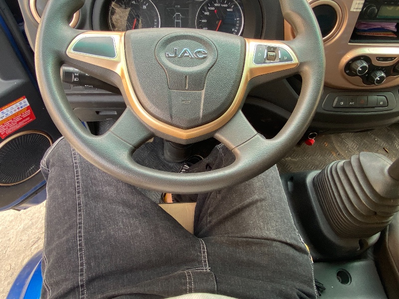 商丘20年卡車系列重汽豪沃7