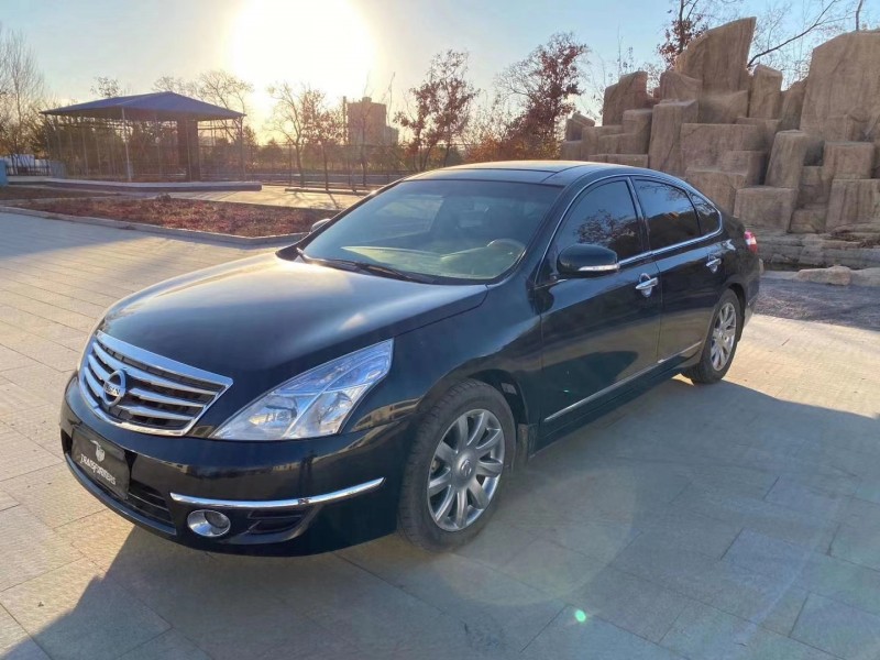 鐵嶺11年日產天籟2