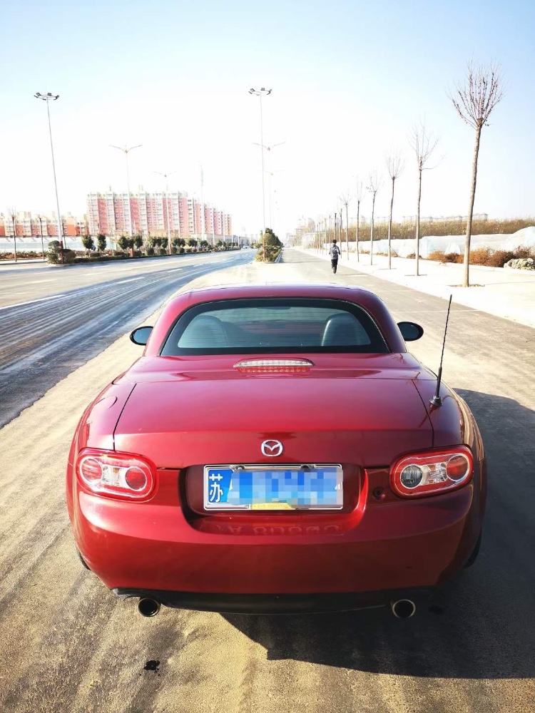 臨汾11年馬自達MX-56