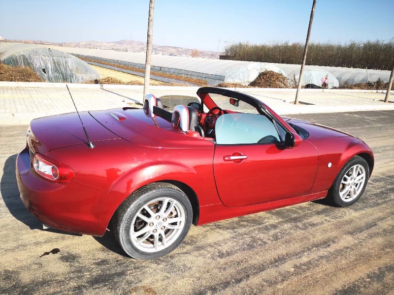 臨汾11年馬自達MX-51