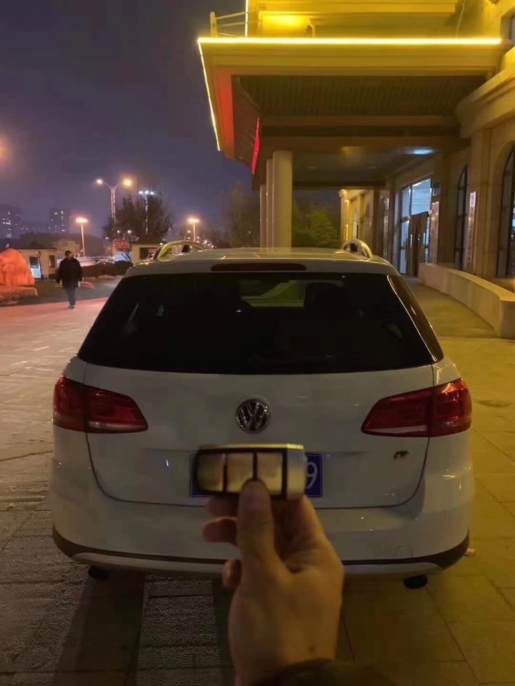 济南13年大众迈腾6