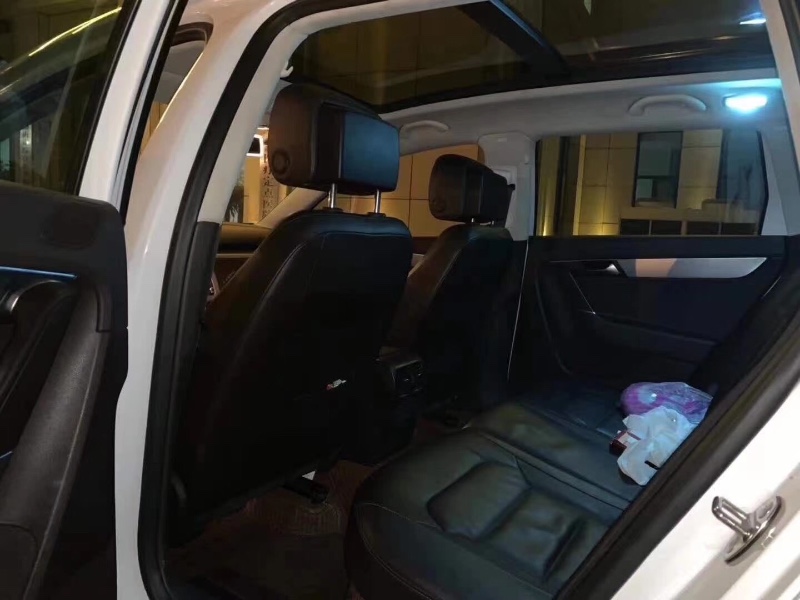 济南13年大众迈腾3