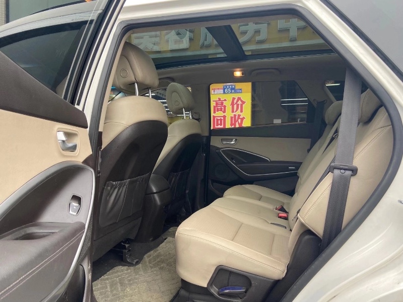 广州14年现代格锐9