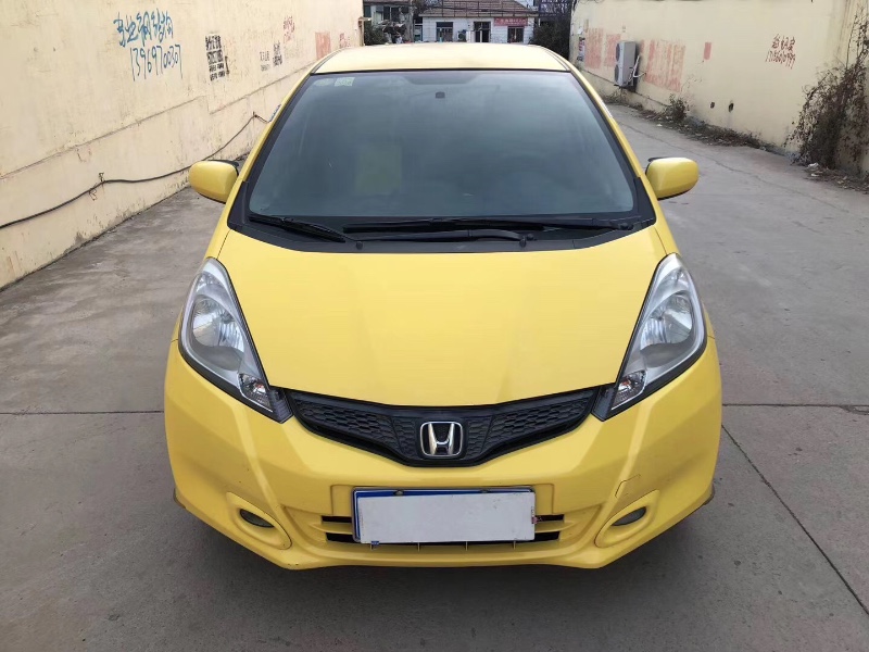 青岛12年本田飞度4