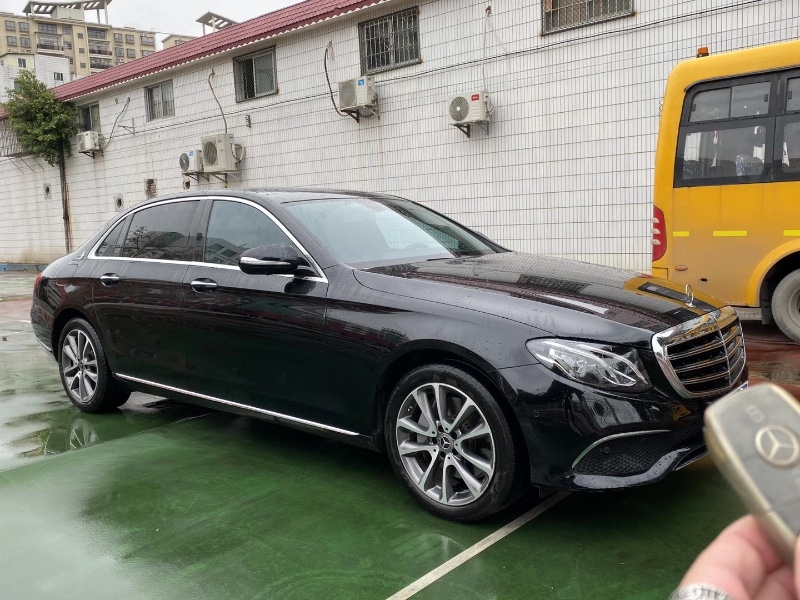 广州19年奔驰E2