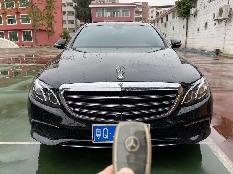 广州19年奔驰E1