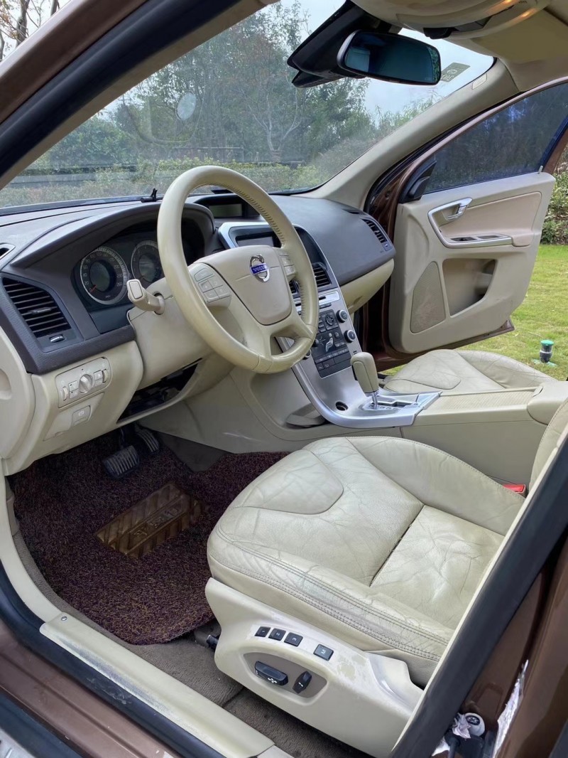 枣庄10年沃尔沃XC608