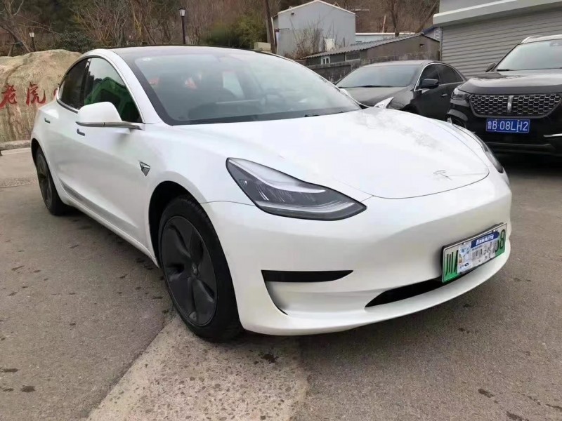 青島20年特斯拉MODEL 32
