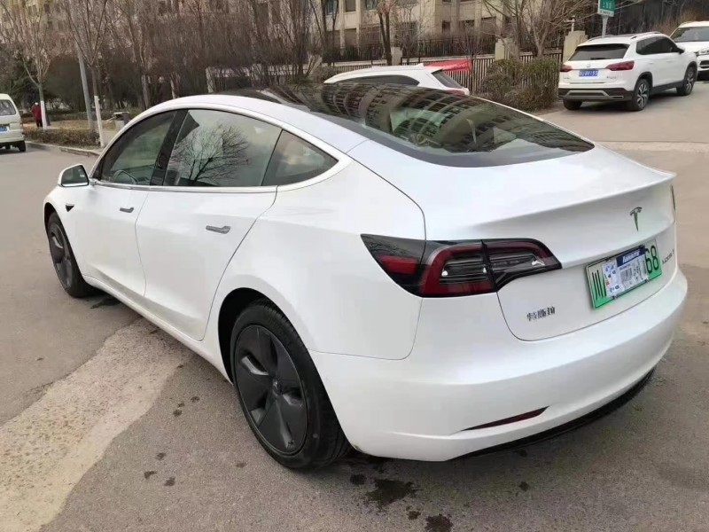 青島20年特斯拉MODEL 34