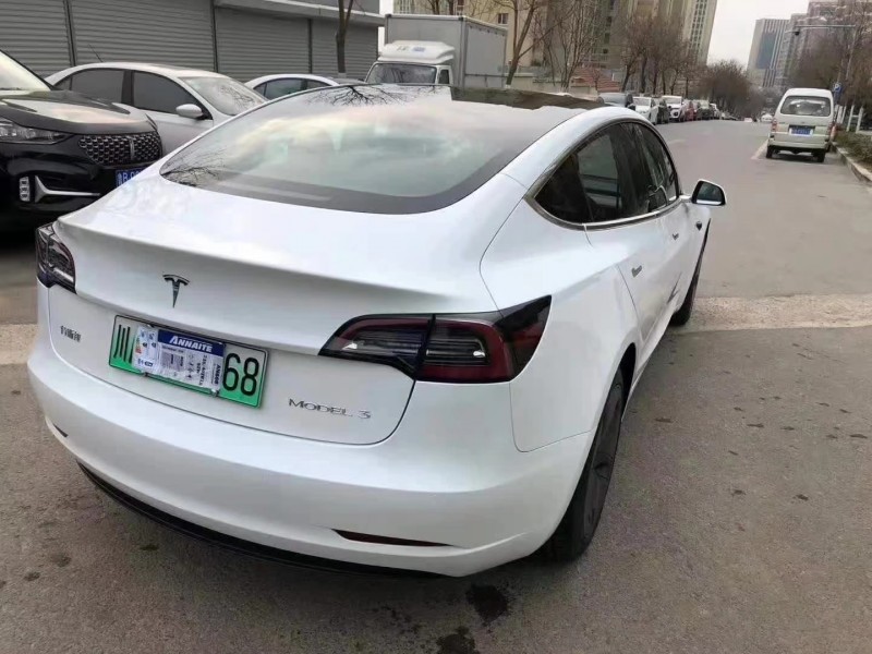 青島20年特斯拉MODEL 35