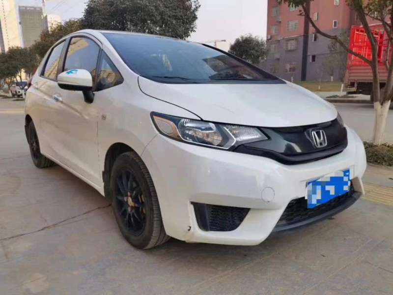 武汉16年本田飞度2