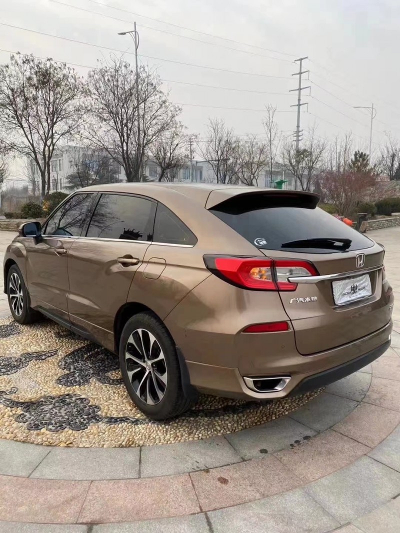 济宁17年本田冠道5