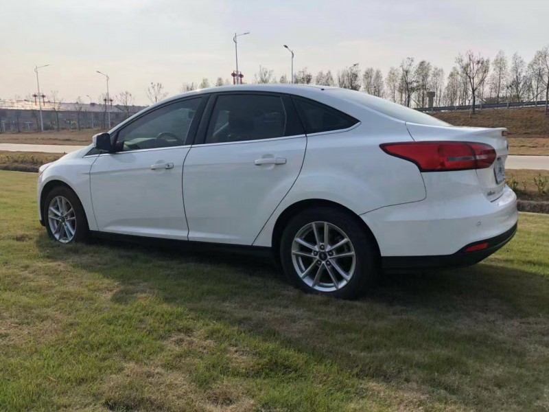 盐城16年福特福克斯8