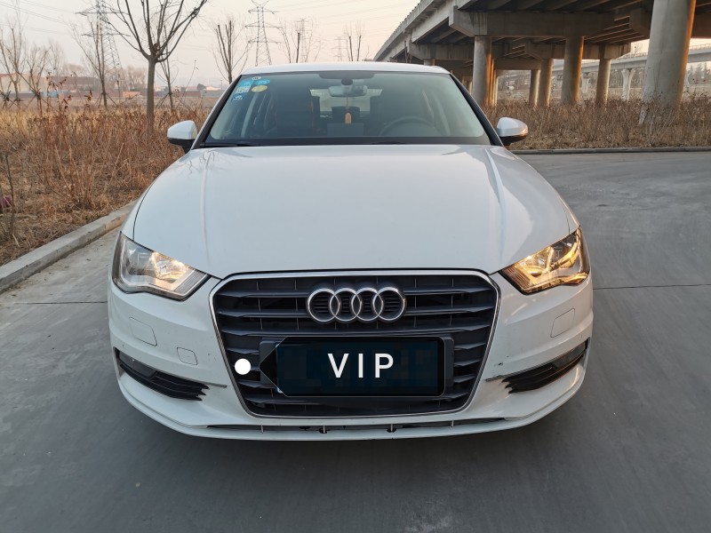 青岛16年奥迪A39