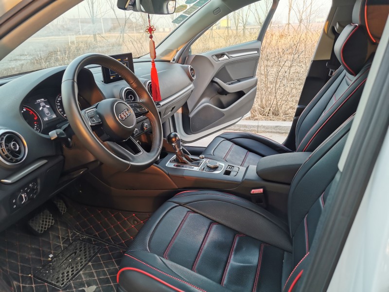 青岛16年奥迪A32