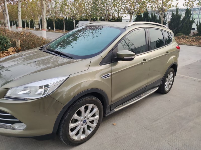 淄博13年福特翼虎2