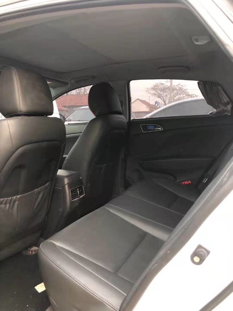 潍坊19年现代名图1