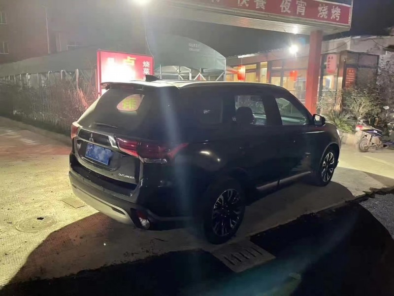 寧波19年三菱歐藍德2