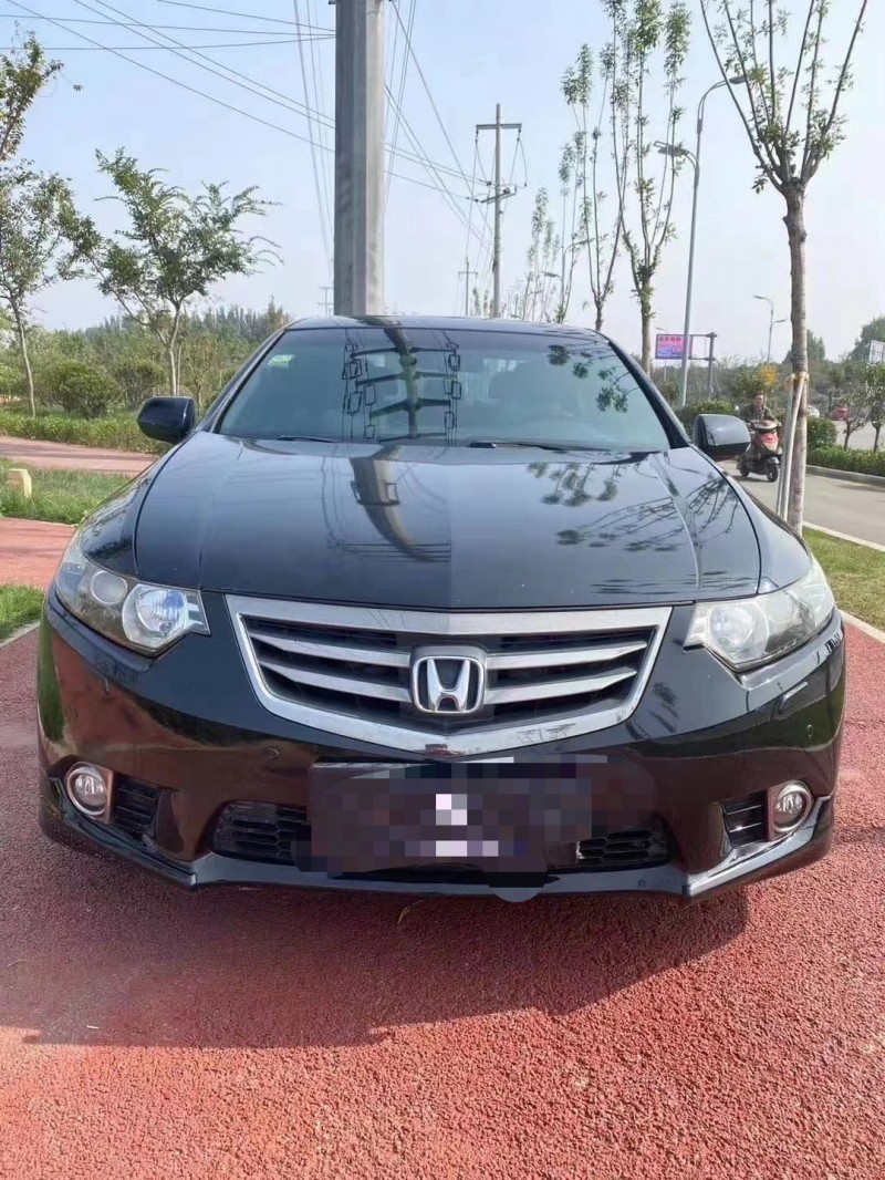 枣庄抵押车14年本田思铂睿出售