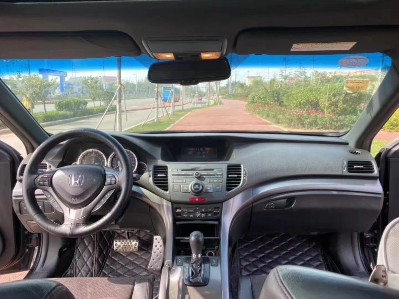 枣庄14年本田思铂睿9