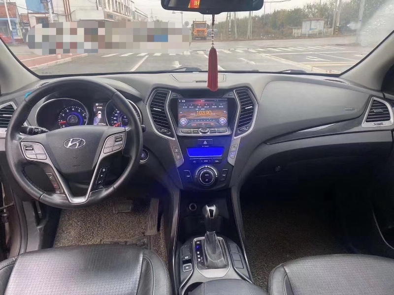 烟台14年现代新胜达5