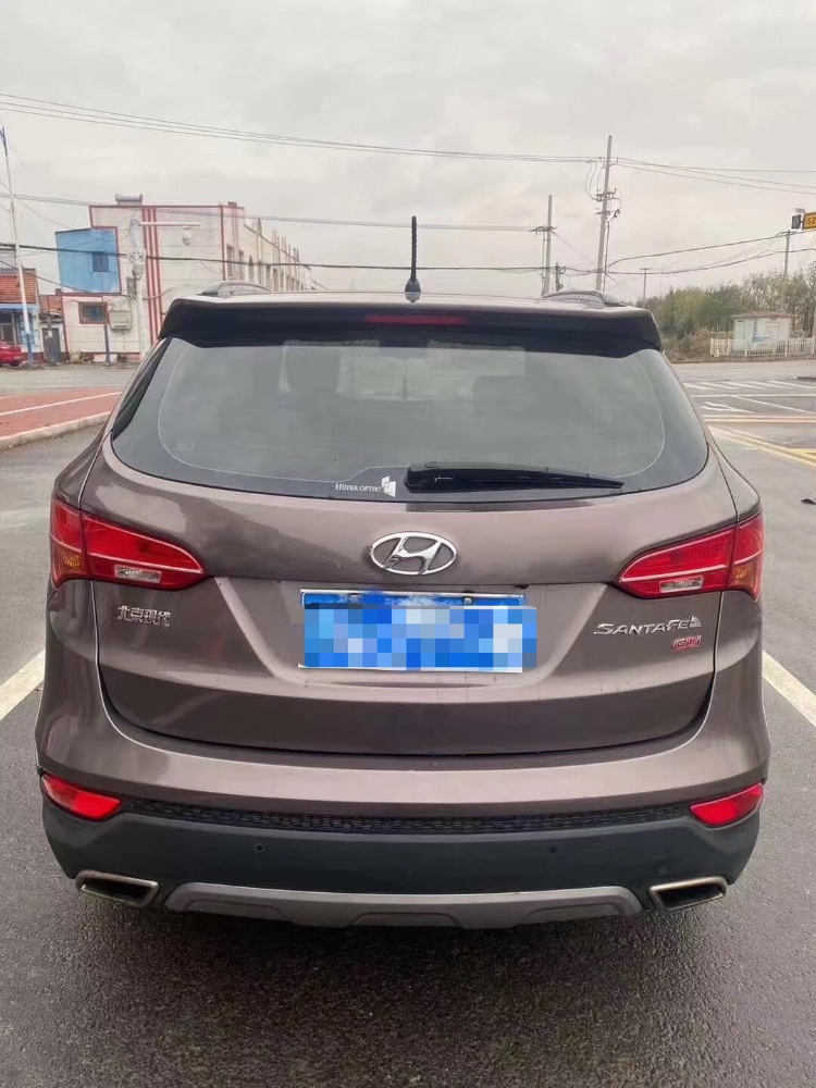 烟台14年现代新胜达9