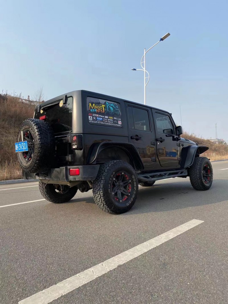 煙臺14年Jeep牧馬人3