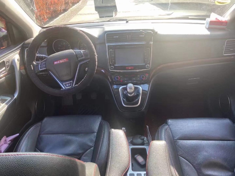 青岛14年长城哈弗H61