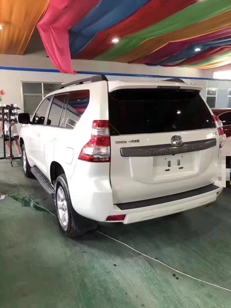 枣庄17年丰田普拉多2