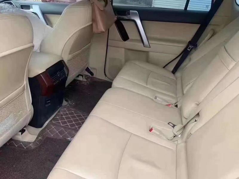 保定16年丰田普拉多6