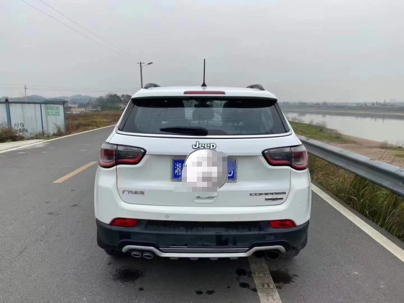 常德17年Jeep指南者5