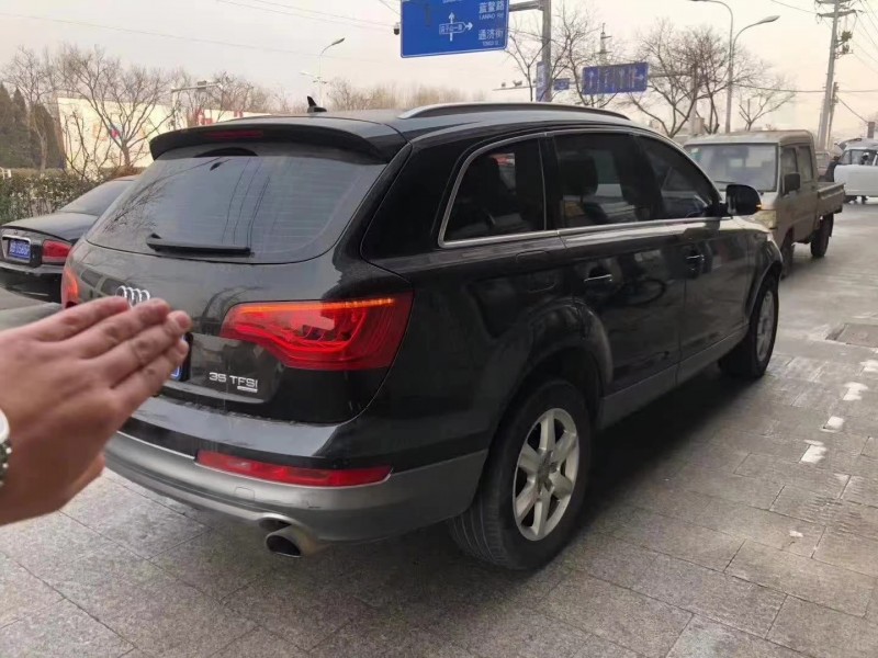 青岛13年奥迪Q73