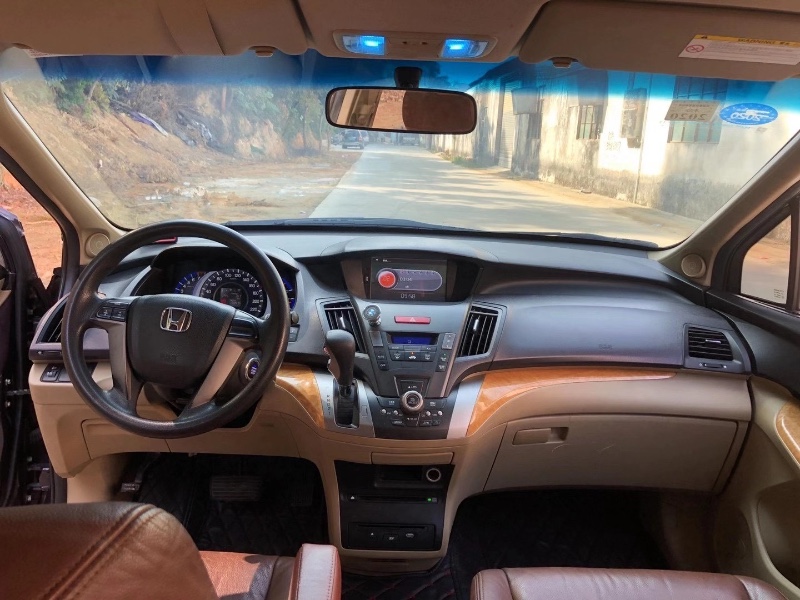 广州11年本田奥德赛2