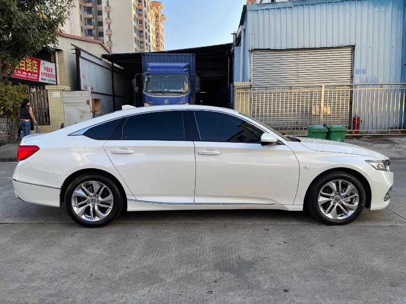 中山19年本田雅阁6