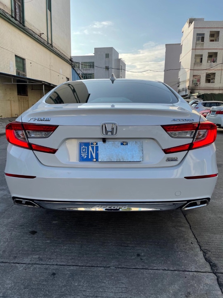 中山19年本田雅阁5