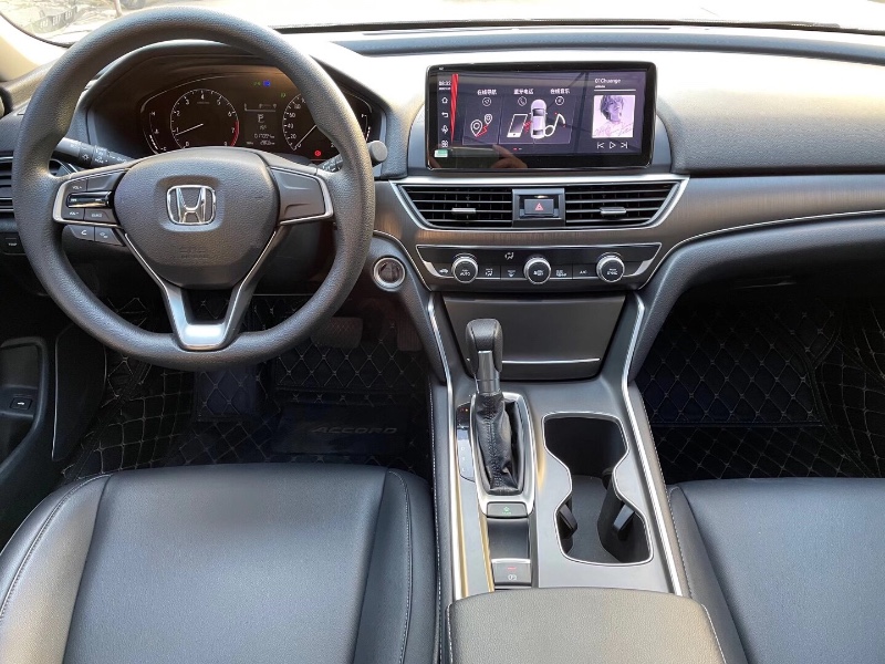 中山19年本田雅阁8