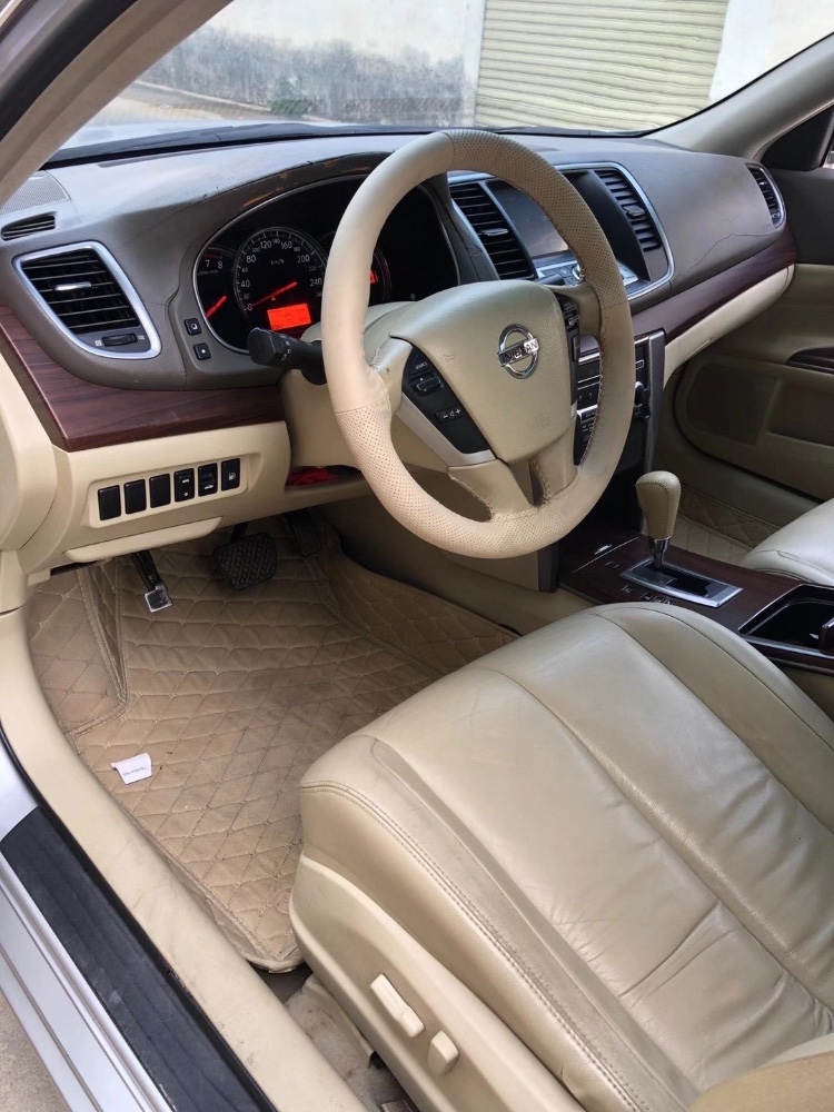 江门10年日产天籁6