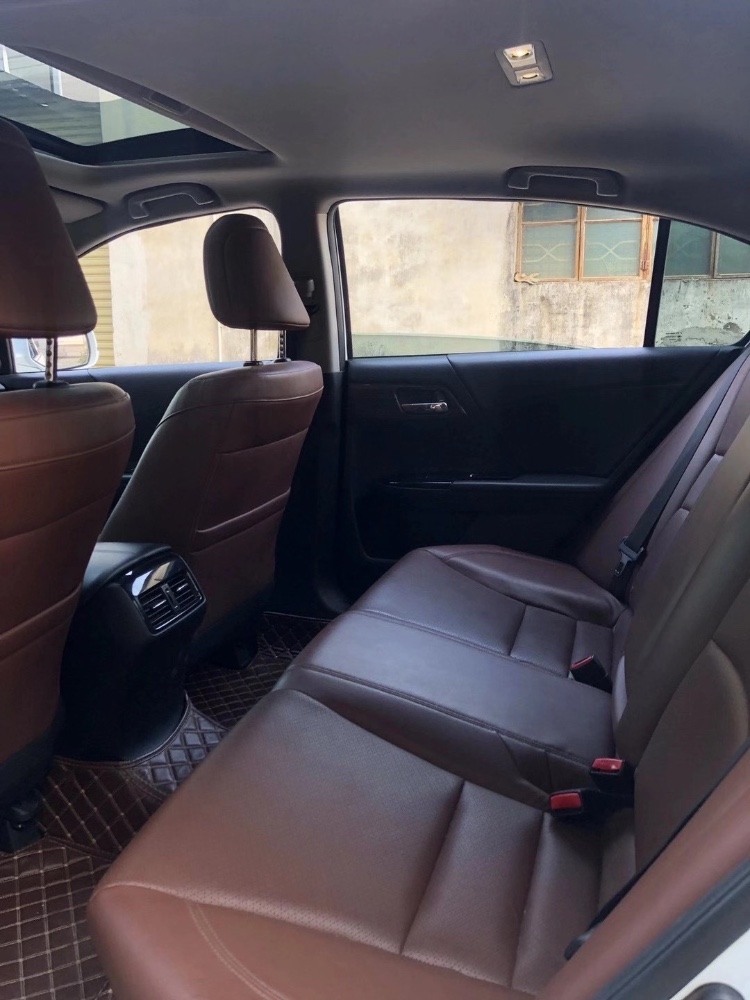 江门16年本田雅阁4