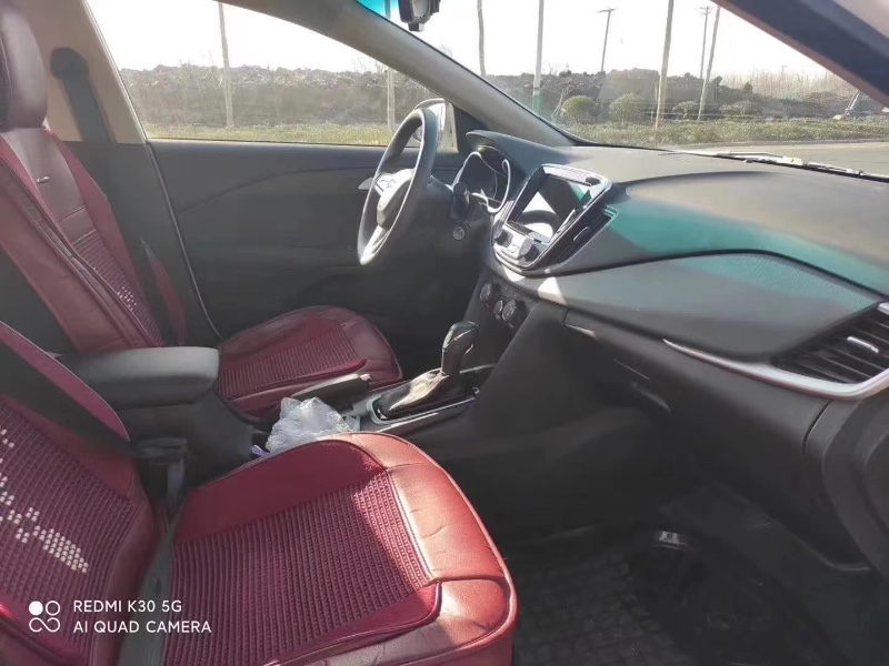 青岛20年雪佛兰科鲁泽6