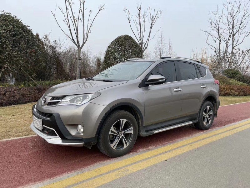 枣庄15年丰田RAV4荣放3