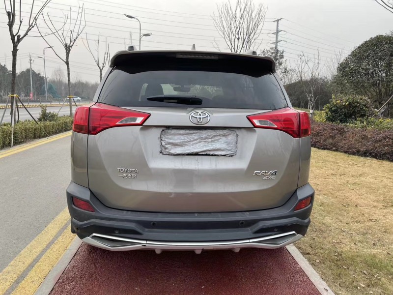 枣庄15年丰田RAV4荣放5