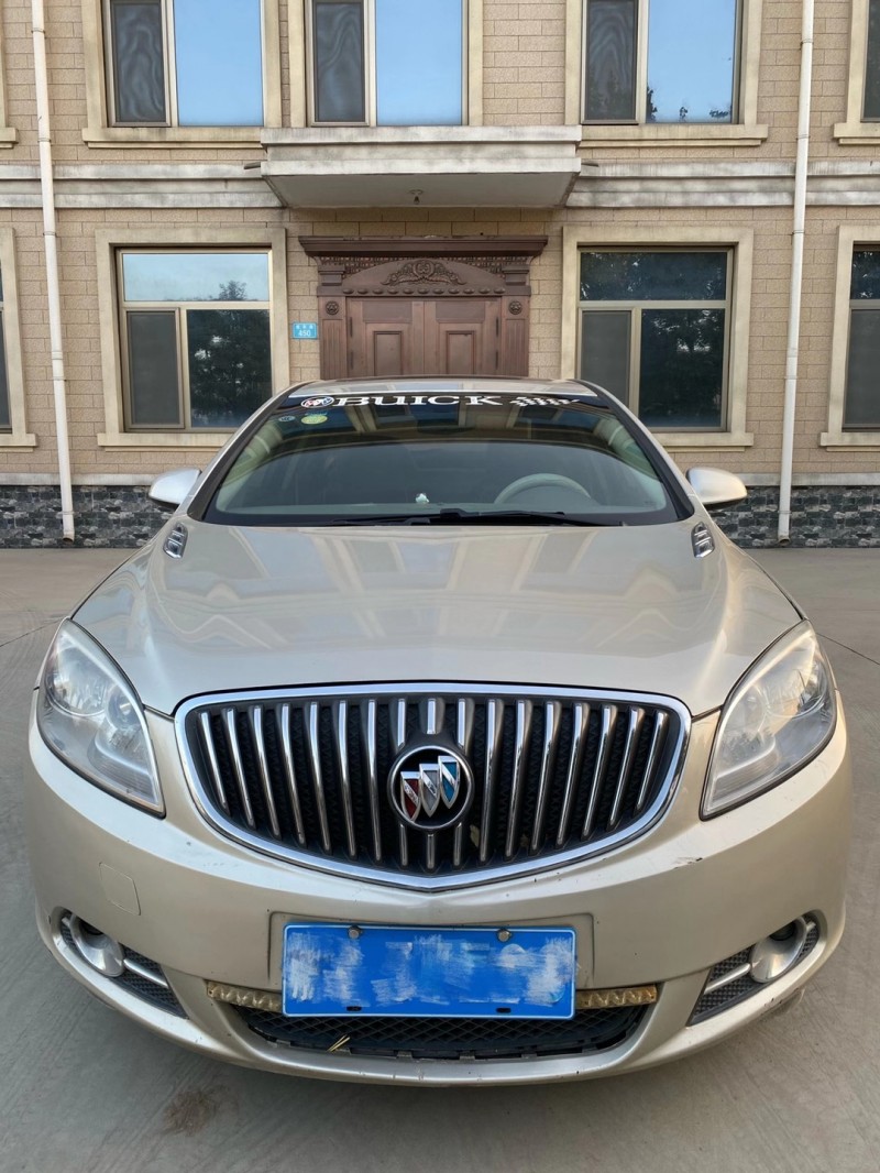 保定13年别克英朗7