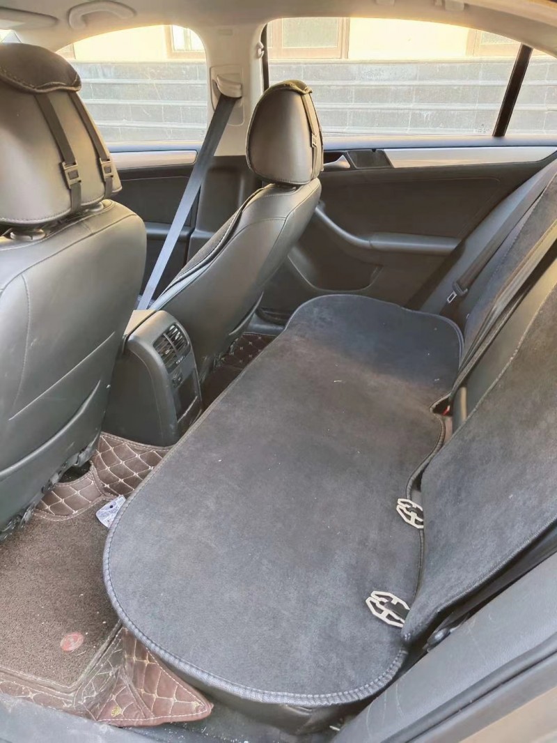 保定14年大众速腾7