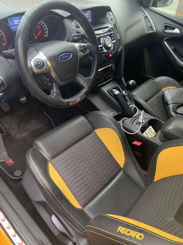 济南13年福特福克斯6